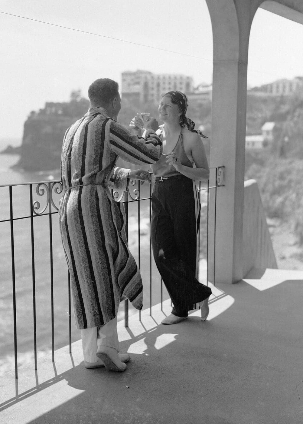 Op een terras bij Reid's, 1934