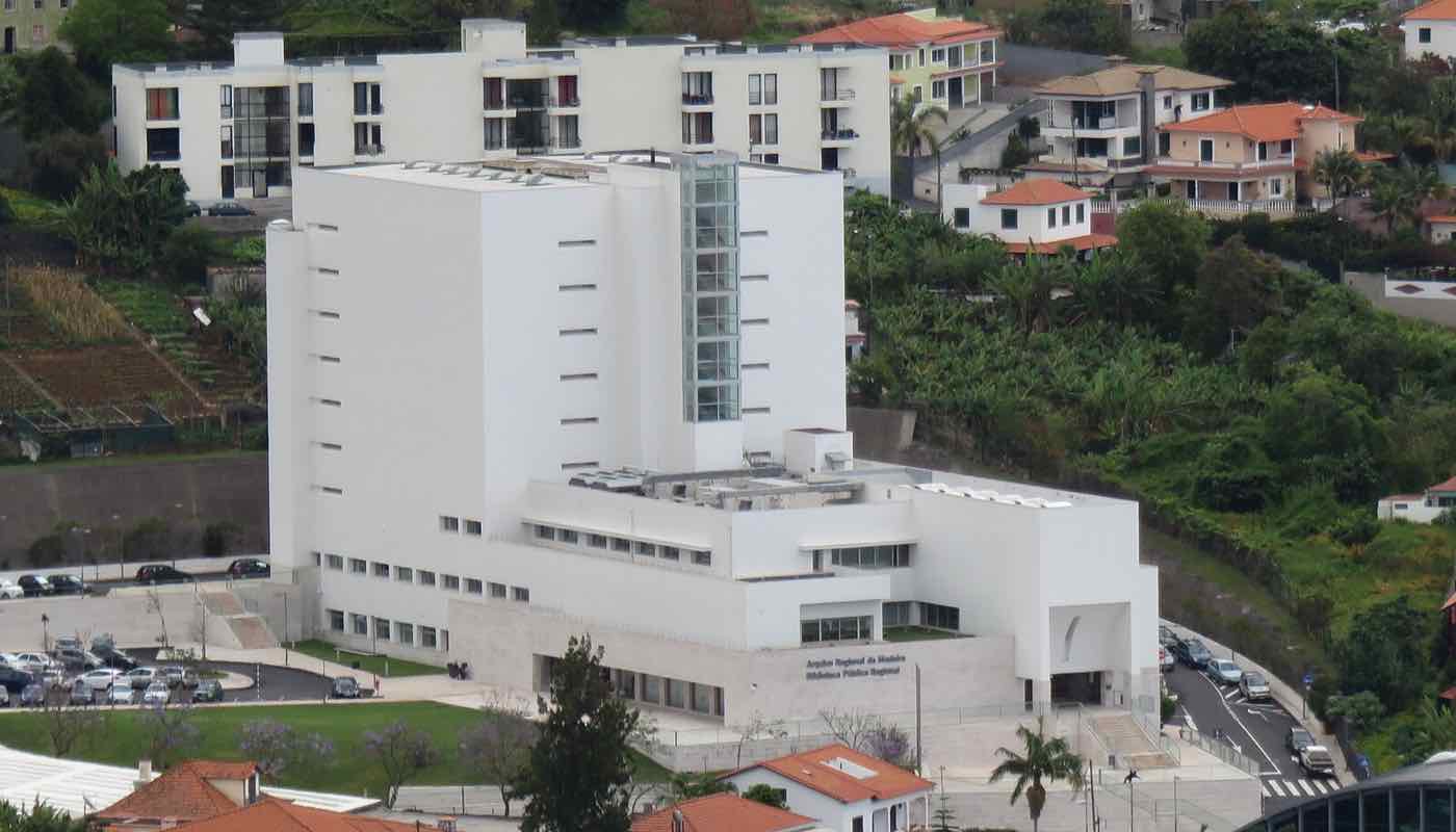 Arquivo e Biblioteca da Madeira - "BORA LER!"